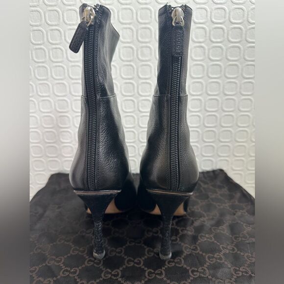Gucci Black Leather Pointed Toe Ankle Boots Size 37 1/2 US 7 1/2 Original Box - Picture 4 of 16